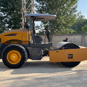 STS10--10 Ton Single Drum Road Roller