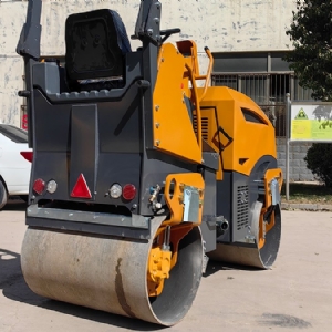 ST2000---2 Ton Double Drum Road Roller