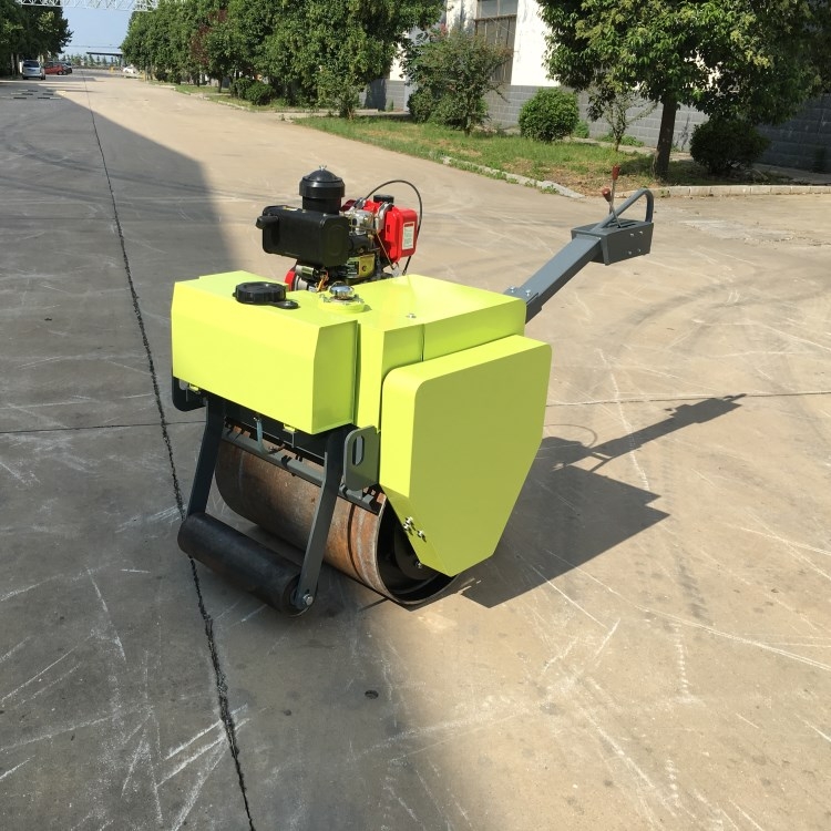 小型壓路機主要部件的保養